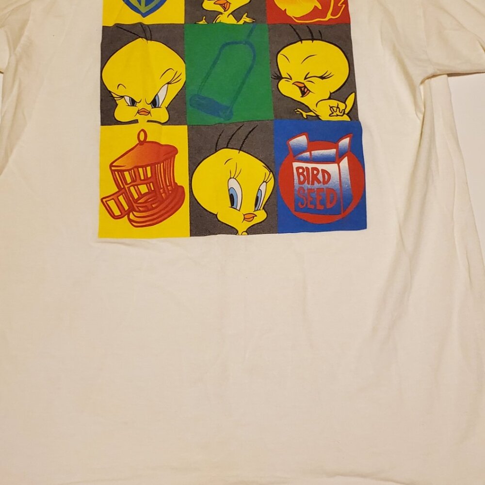 Tweety Bird Vintage Warner Brothers Crew Neck Colorful Unisex T-Shirt - …